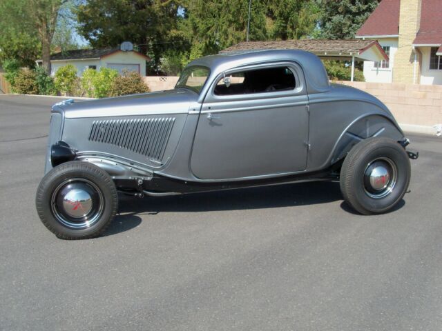 Ford Model 40 1934 image number 0