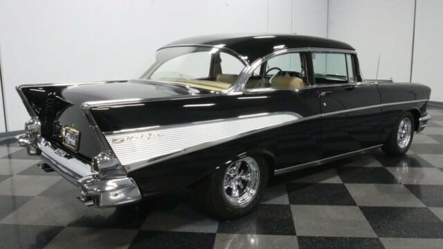 Chevrolet Bel Air/150/210 1957 image number 14