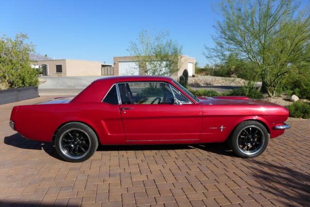 Ford Mustang 1966 image number 28