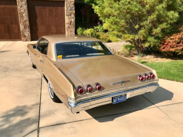 Chevrolet Impala 1965 image number 4