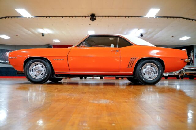 Chevrolet Camaro 1969 image number 21