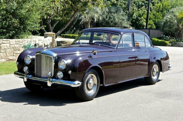 Bentley S2 Continental by James Young 1961 image number 24