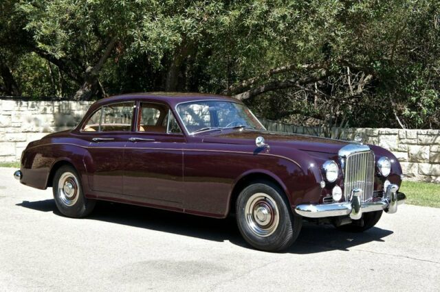 Bentley S2 Continental by James Young 1961 image number 27