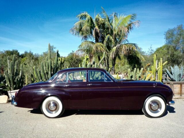 Bentley S2 Continental by James Young 1961 image number 33