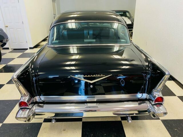 Chevrolet Bel Air/150/210 1957 image number 30