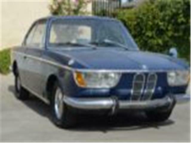 BMW 2000 1967 image number 13