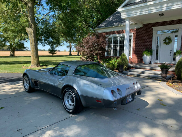 Chevrolet Corvette 1978 image number 24