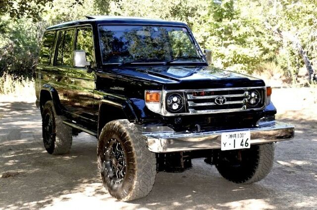 Toyota Land Cruiser 1969 image number 1