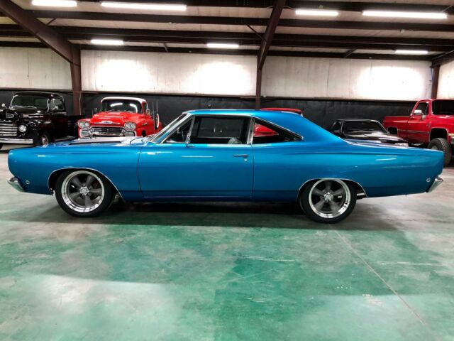 Plymouth Road Runner 1968 image number 1