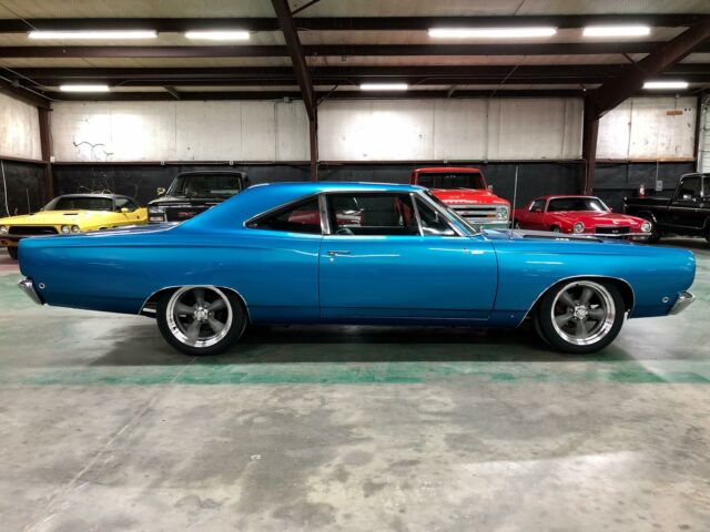 Plymouth Road Runner 1968 image number 29