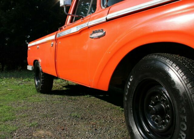 Ford F-250 1966 image number 2