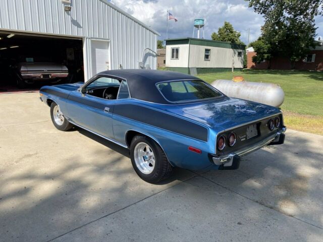 Plymouth Barracuda 1974 image number 5