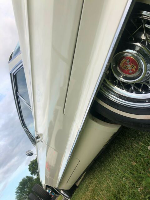 Cadillac de ville 1961 image number 5