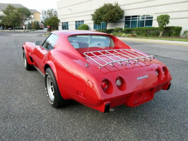 Chevrolet Corvette 1977 image number 42