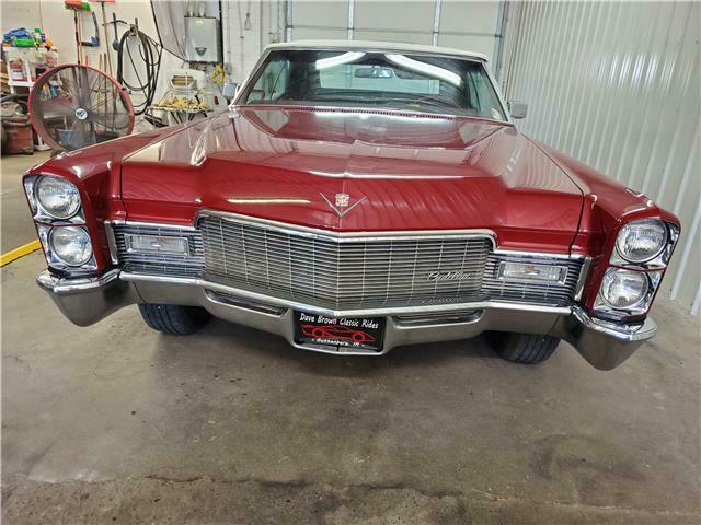 Cadillac DeVille 1968 image number 0