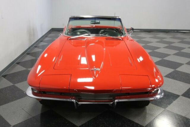 Chevrolet Corvette 1964 image number 21