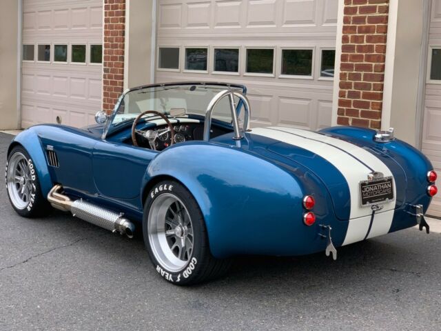 Shelby Cobra 1965 image number 32