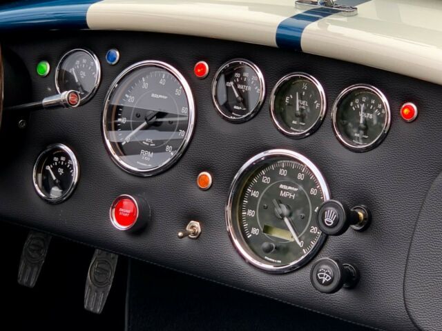 Shelby Cobra 1965 image number 42