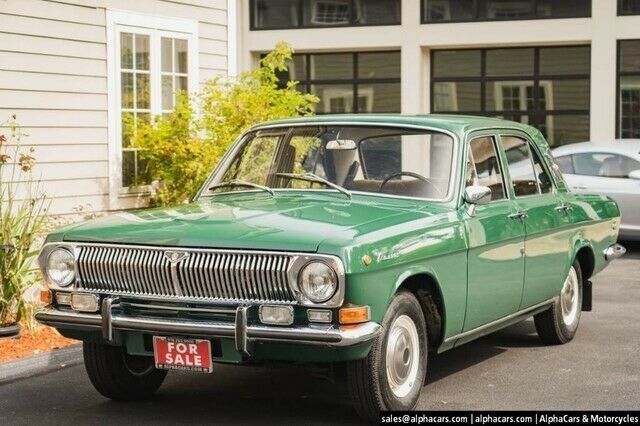 Volga GAZ-24 1979 image number 2