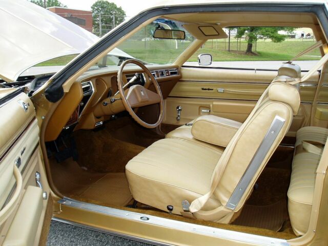 Oldsmobile Cutlass 1977 image number 3