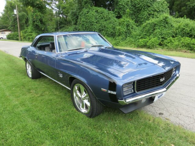 Chevrolet Camaro 1969 image number 2