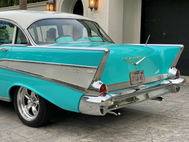 Chevrolet Bel Air/150/210 1957 image number 28