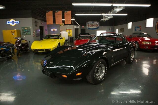 Chevrolet Corvette 1979 image number 1