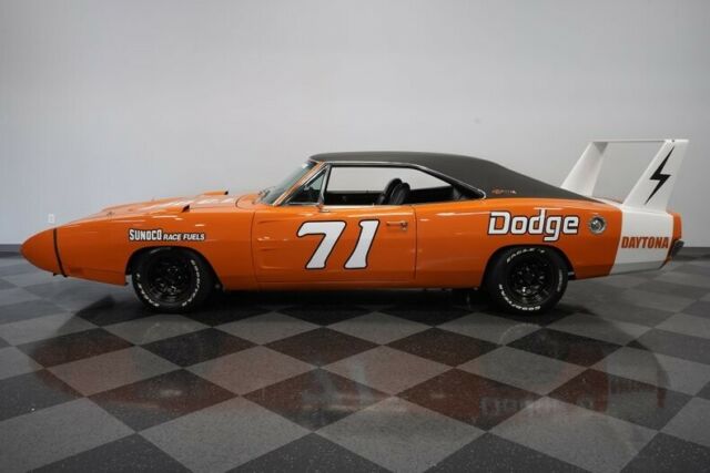 Dodge Charger 1970 image number 31