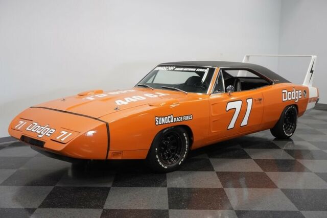 Dodge Charger 1970 image number 45