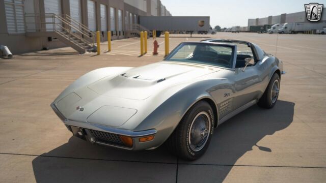 Chevrolet Corvette 1972 image number 27