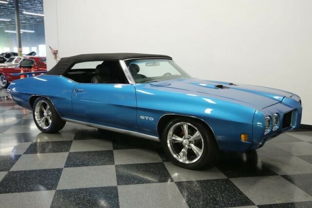 Pontiac GTO 1970 image number 16