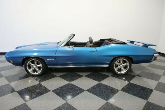 Pontiac GTO 1970 image number 26