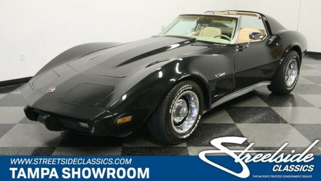 Chevrolet Corvette 1976 image number 24