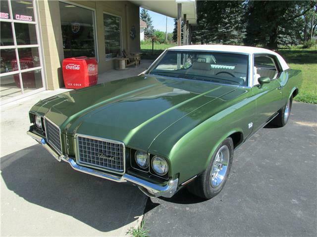 Oldsmobile Cutlass 1972 image number 1