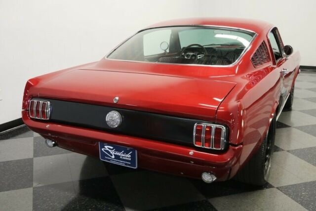 Ford Mustang 1966 image number 12