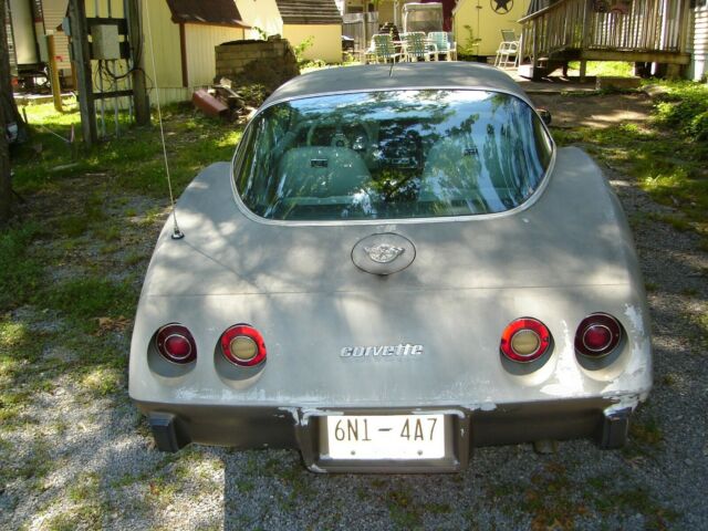 Chevrolet Corvette 1978 image number 12