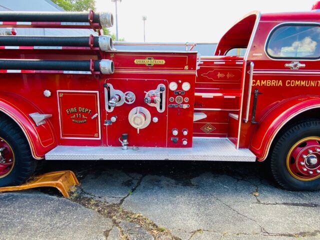 American LaFrance Fire Truck 1948 image number 38