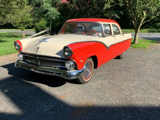 Ford Fairlane 1955 image number 30