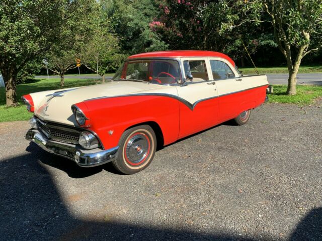 Ford Fairlane 1955 image number 9