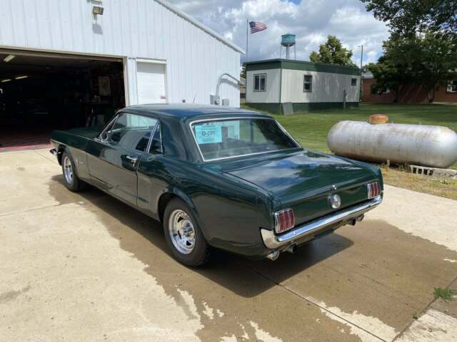 Ford Mustang 1966 image number 28