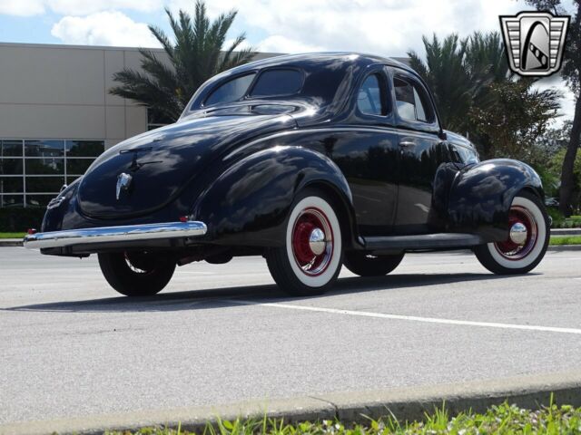 Ford Business Coupe 1940 image number 7