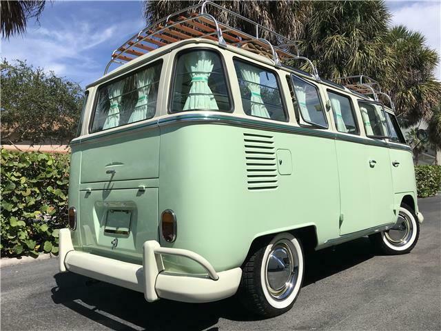 Volkswagen Bus/Vanagon 1974 image number 11