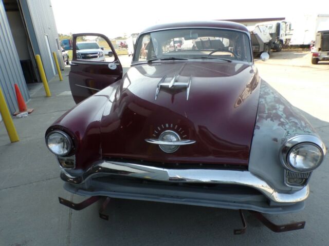 Oldsmobile Standard 88 1953 image number 25