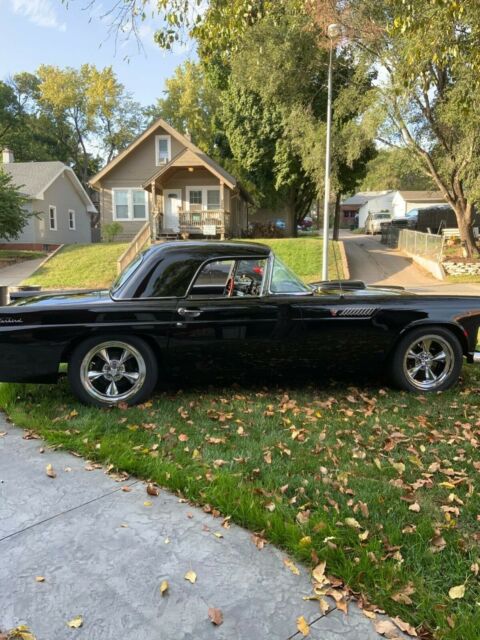 Ford Thunderbird 1955 image number 31