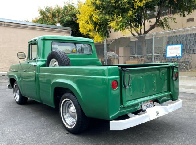 Ford F-100 1958 image number 22