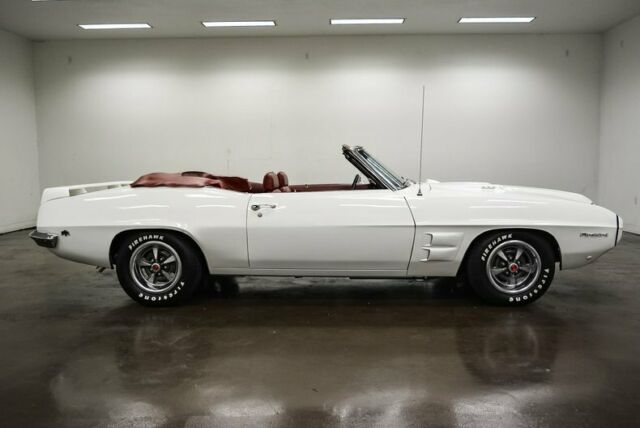 Pontiac Firebird 1969 image number 34