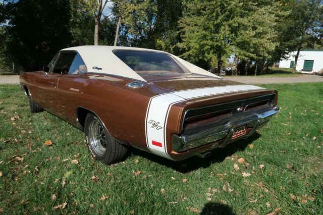 Dodge Charger 1969 image number 2