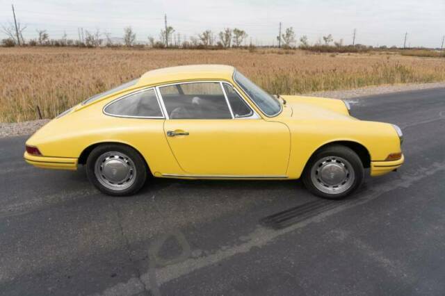 Porsche 912 1968 image number 21