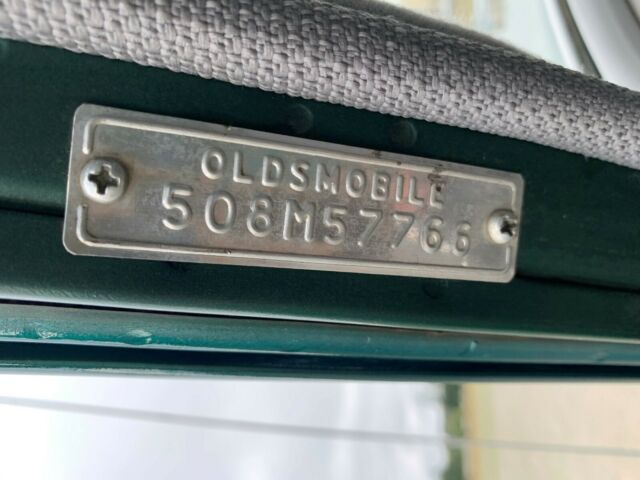 Oldsmobile Eighty-Eight 1950 image number 13