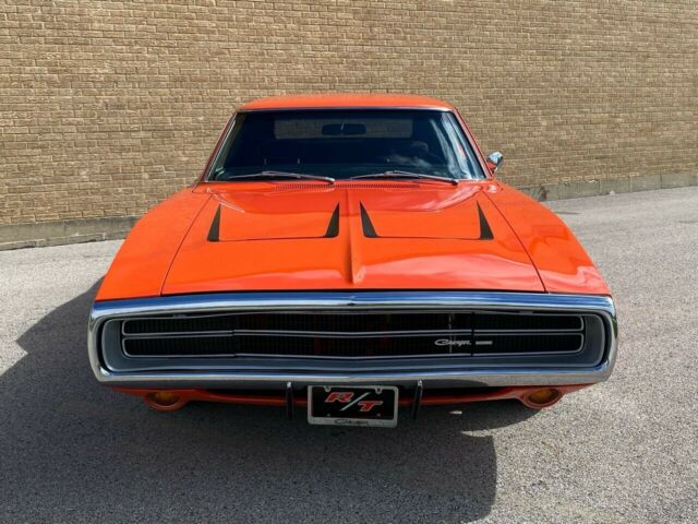 Dodge Charger 1970 image number 2